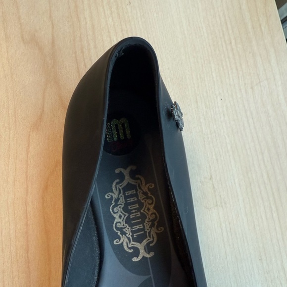 Melissa X Disney Cruella Deville Glam Sz 7 worn once briefly!! Jelly flats - Picture 4 of 11